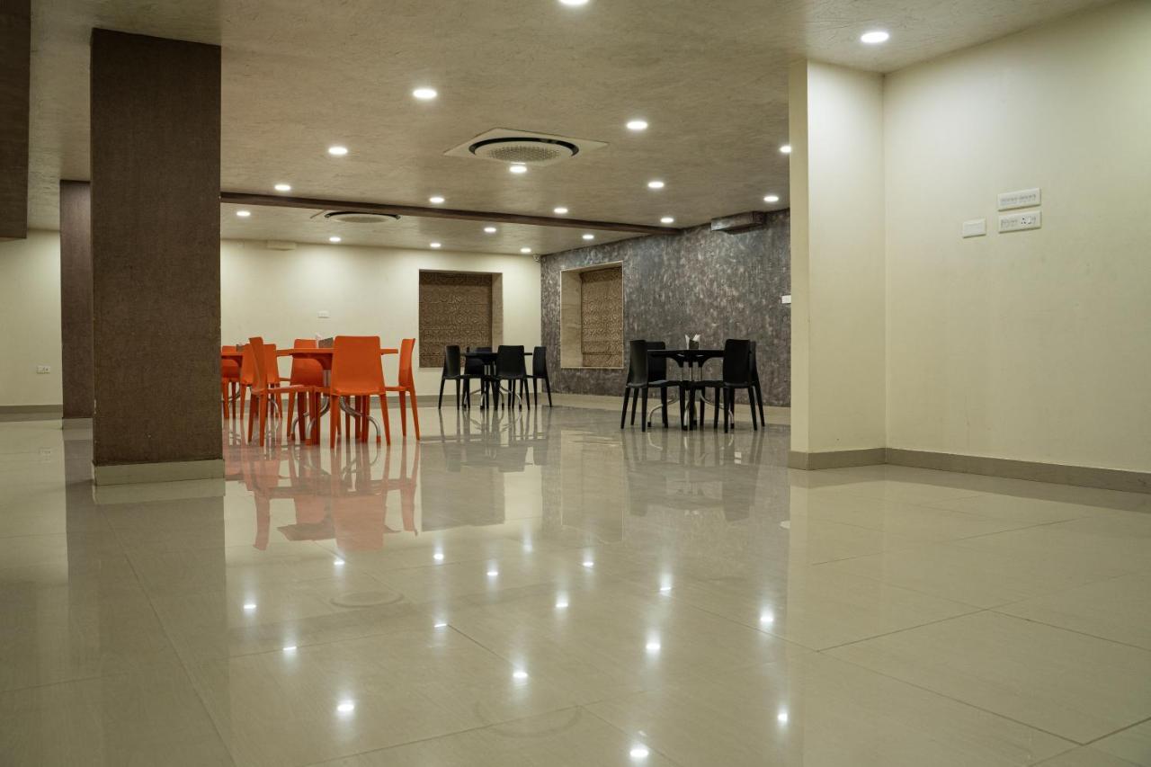 Nk7 Hotel Kalkutta Kültér fotó