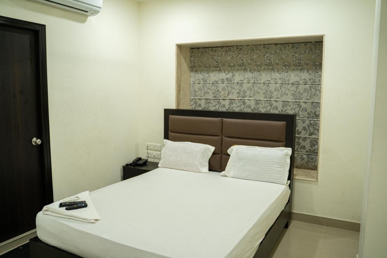 Nk7 Hotel Kalkutta Kültér fotó