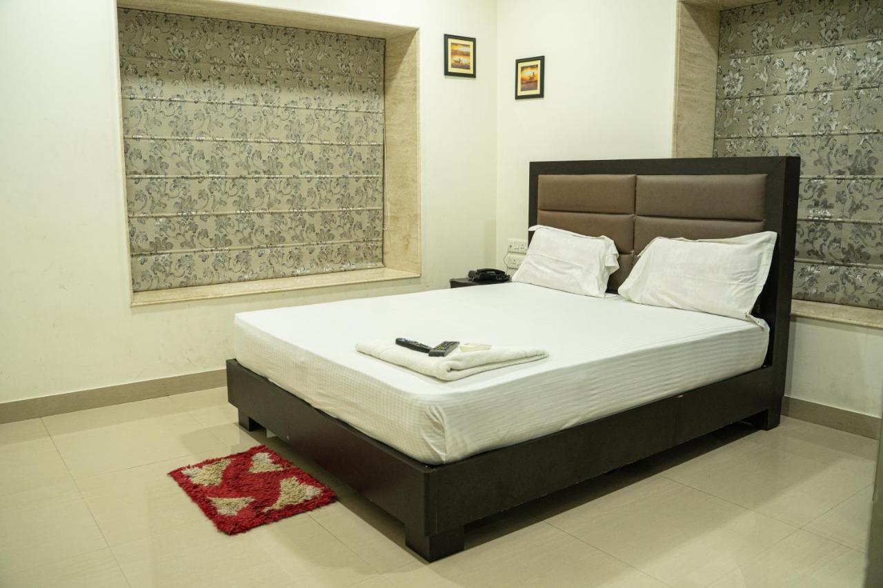Nk7 Hotel Kalkutta Kültér fotó