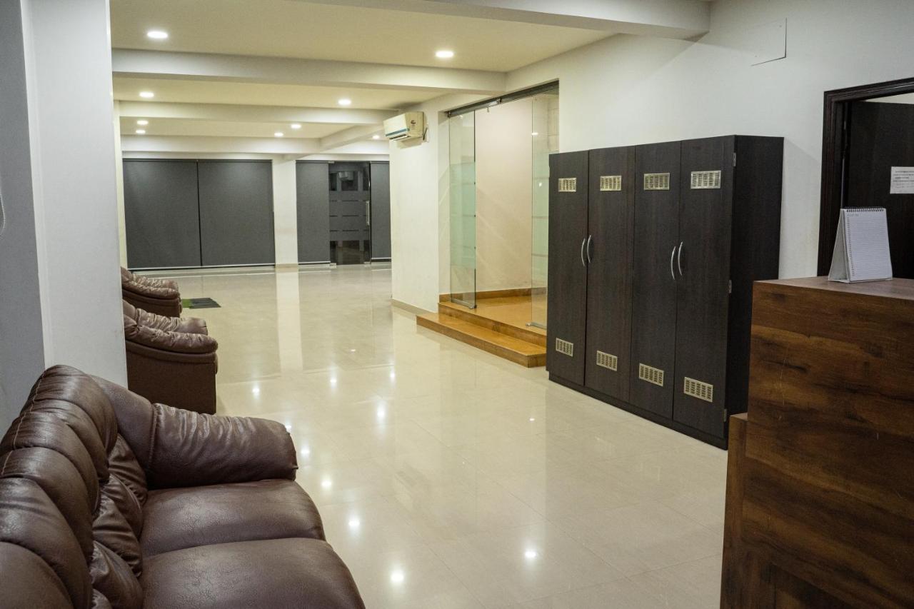Nk7 Hotel Kalkutta Kültér fotó