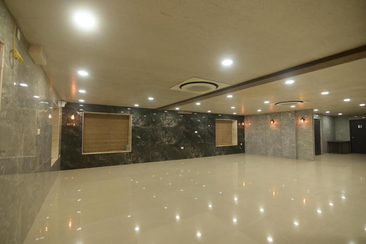 Nk7 Hotel Kalkutta Kültér fotó