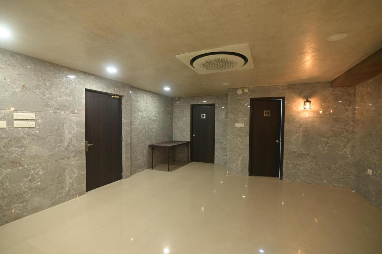 Nk7 Hotel Kalkutta Kültér fotó