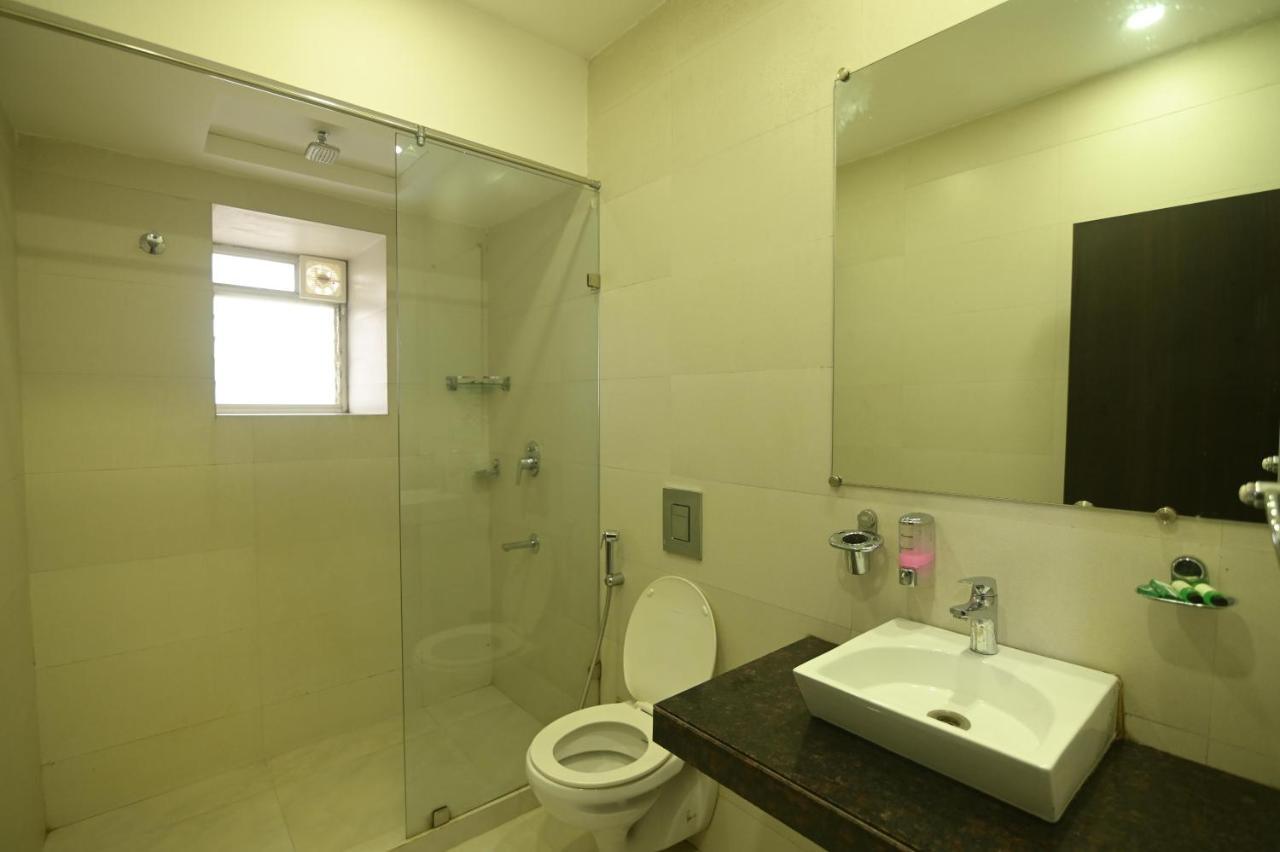 Nk7 Hotel Kalkutta Kültér fotó