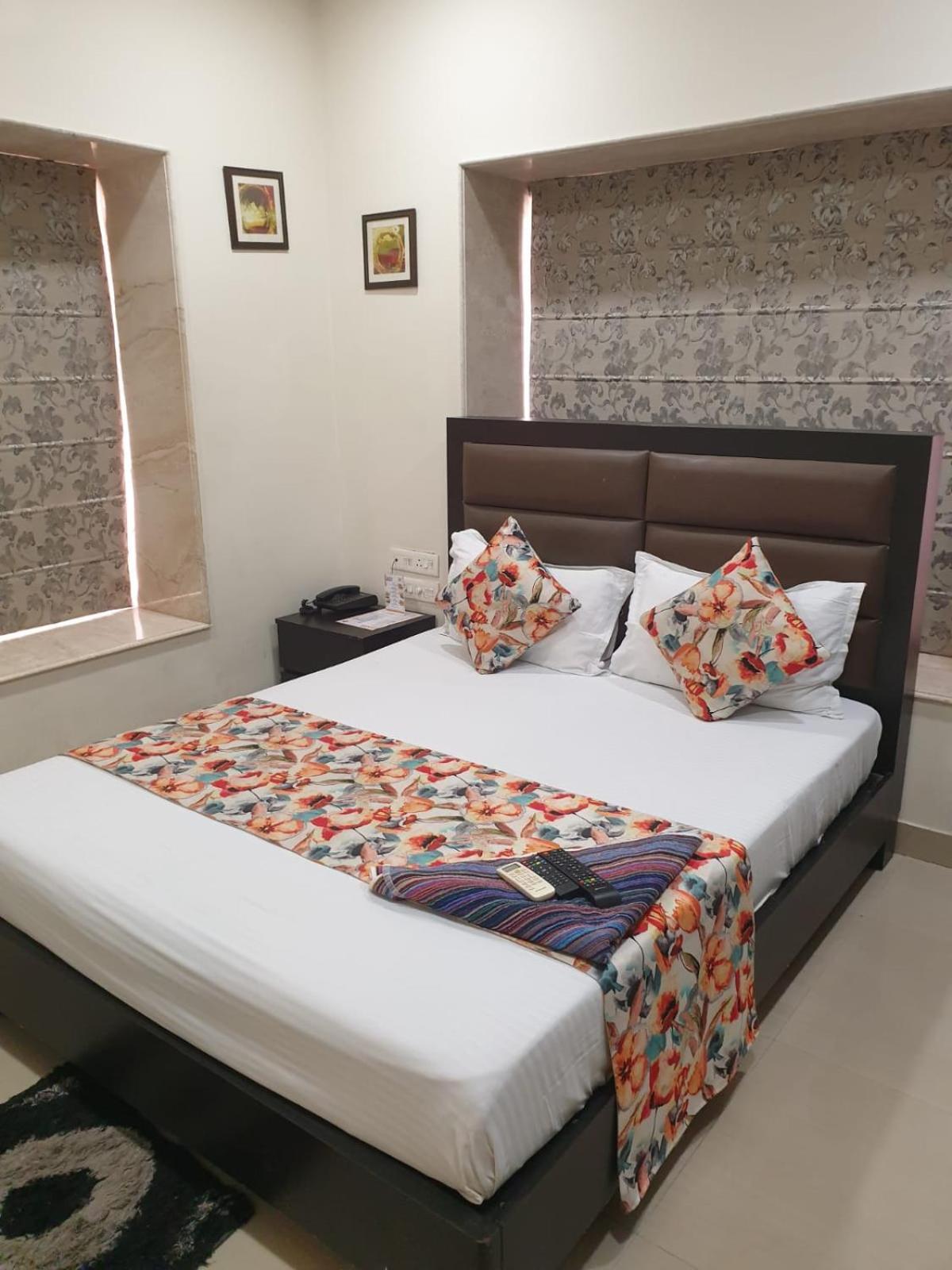Nk7 Hotel Kalkutta Kültér fotó